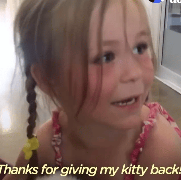 After three years away a young girl reunites with her beloved cat 7